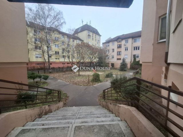 Eladó panellakás, Budapesten, XVIII. kerületben 56.5 M Ft