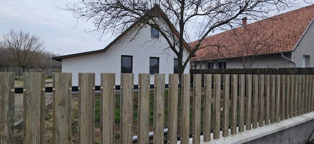 Eladó családi ház, Hernádon 48 M Ft, 4 szobás