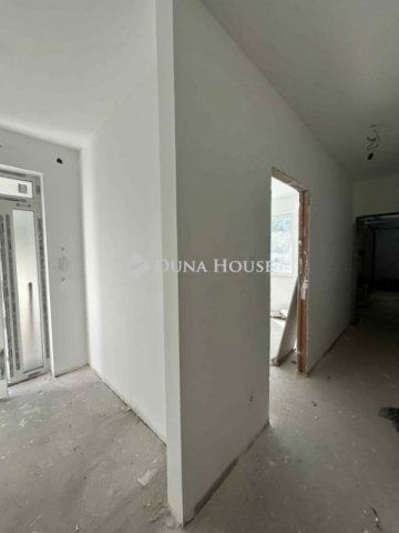 Eladó ikerház, Budapesten, XVIII. kerületben 173 M Ft, 5 szobás