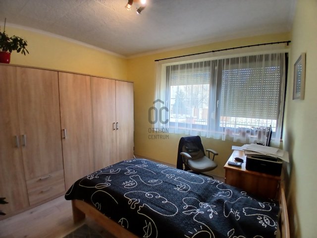 Eladó családi ház, Ugodon 80 M Ft, 4 szobás