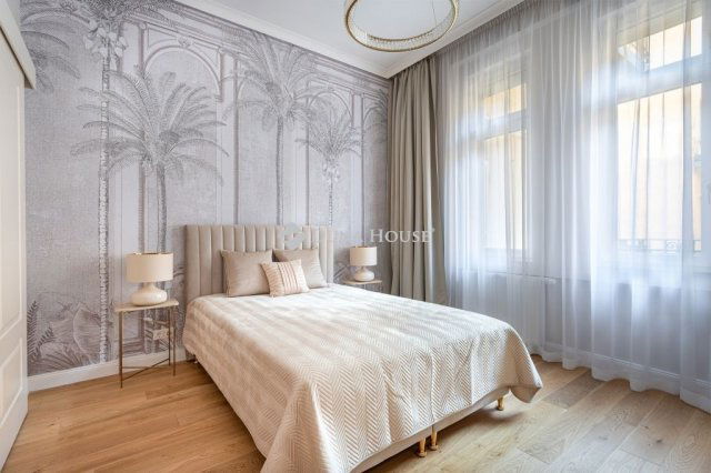 Eladó téglalakás, Budapesten, V. kerületben 249.9 M Ft, 3 szobás