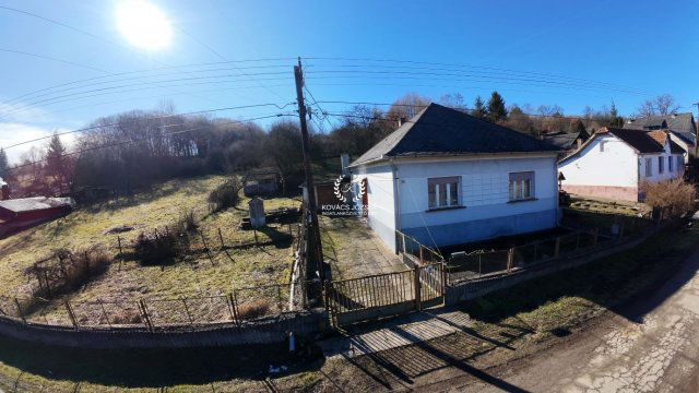 Eladó családi ház, Járdánházán 11 M Ft, 3 szobás