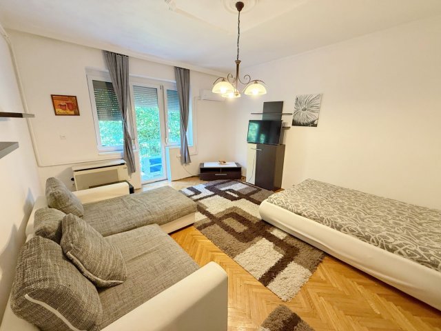 Kiadó téglalakás, albérlet, Debrecenben 200 E Ft / hó, 1 szobás