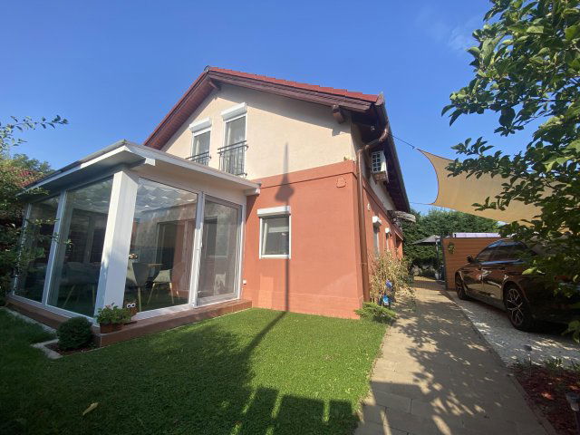 Eladó családi ház, Veresegyházon 149 M Ft, 6 szobás