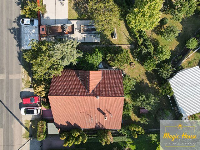 Eladó családi ház, Érden 94.9 M Ft, 6 szobás