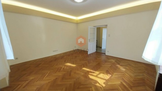Eladó családi ház, Pécsett, Tettye utcában 36.49 M Ft, 1 szobás