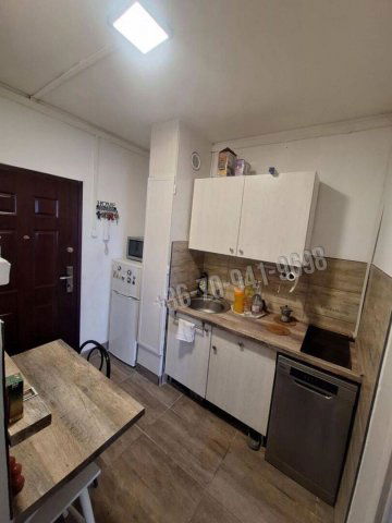 Eladó panellakás, Dunaújvárosban 22.2 M Ft, 1 szobás