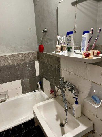 Eladó téglalakás, Veszprémben 43 M Ft, 1 szobás