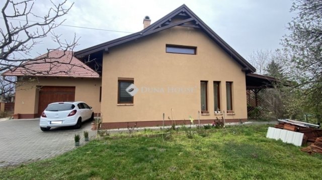 Eladó családi ház, Tápióbicskén 79.9 M Ft, 3 szobás