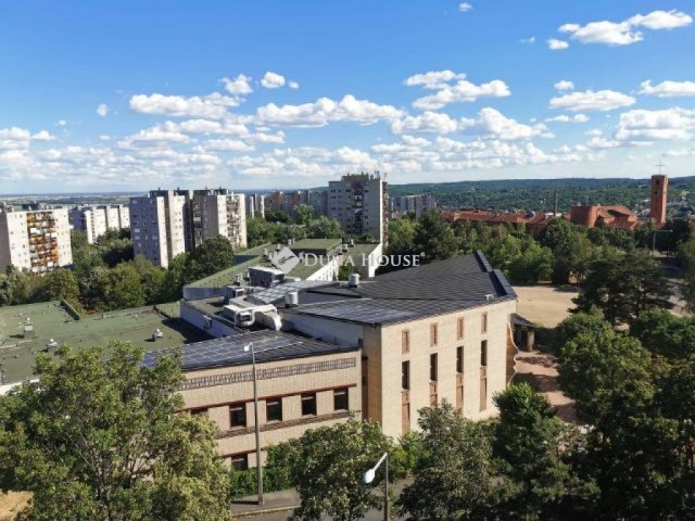 Eladó panellakás, Miskolcon 28.99 M Ft, 2 szobás