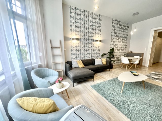 Eladó téglalakás, Budapesten, V. kerületben 155 M Ft, 2 szobás