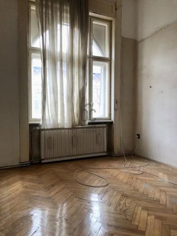 Eladó téglalakás, Budapesten, VII. kerületben 90 M Ft, 4 szobás