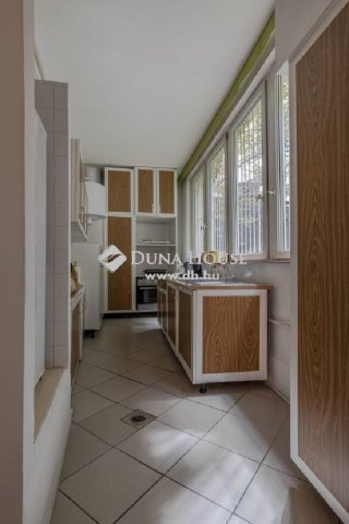 Eladó üzlethelyiség, Budapesten, XI. kerületben 287 M Ft