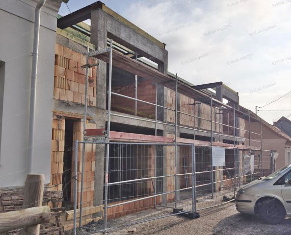 Eladó téglalakás, Jánossomorján 44.61 M Ft, 2 szobás