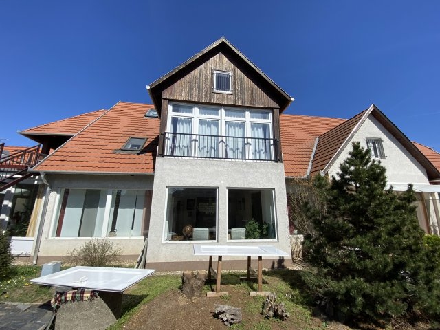 Kiadó családi ház, albérlet, Komáromban 501 E Ft / hó