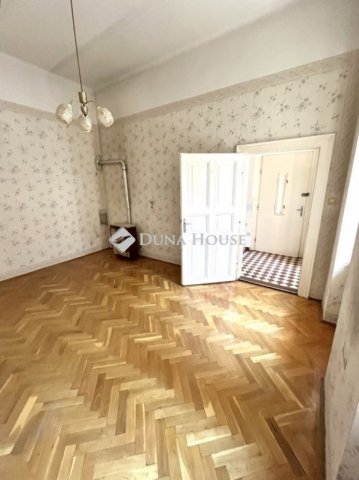 Eladó téglalakás, Budapesten, VIII. kerületben 34.49 M Ft