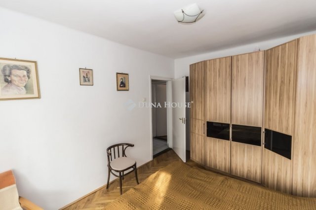 Eladó családi ház, Szombathelyen 79.9 M Ft, 3 szobás