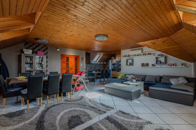 Eladó családi ház, Baján 149 M Ft, 4 szobás