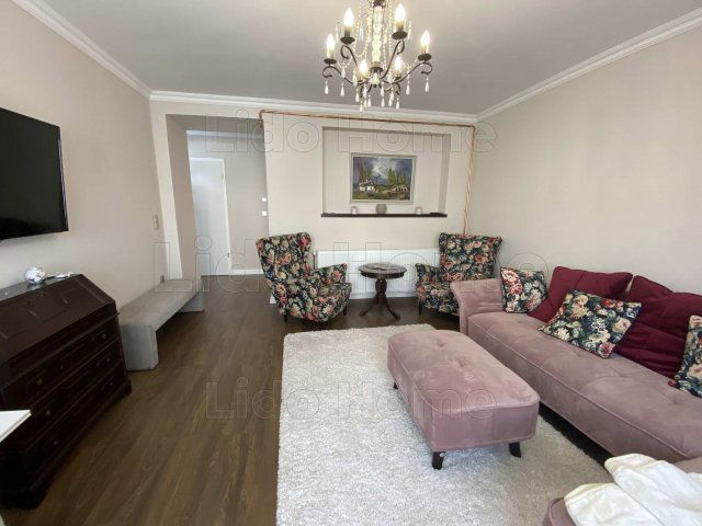 Eladó téglalakás, Siófokon 77.5 M Ft, 2 szobás