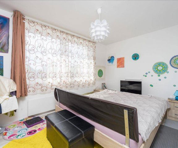 Eladó családi ház, Berkenyén 112 M Ft, 8 szobás