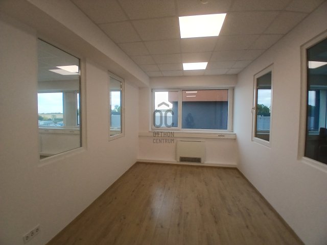 Kiadó iroda, Budapesten, XI. kerületben 396 E Ft / hó