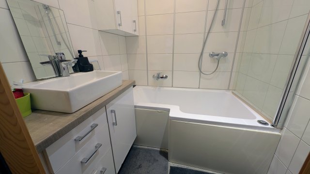 Eladó panellakás, Kecskeméten 47.5 M Ft, 2 szobás