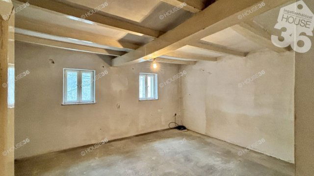 Eladó mezogazdasagi ingatlan, Kiskunfélegyházán 9.9 M Ft