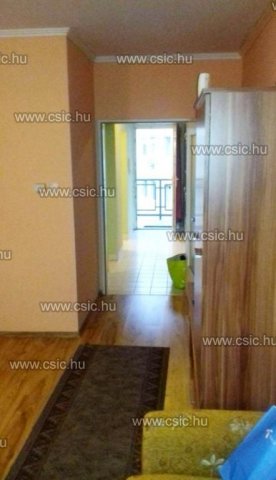 Eladó téglalakás, Budapesten, XV. kerületben 64 M Ft, 1 szobás