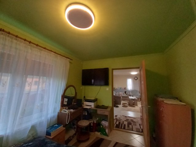 Eladó családi ház, Szentlőrincen 52 M Ft, 2 szobás