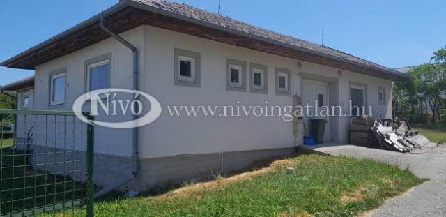 Eladó ipari ingatlan, Veszprémben 79.9 M Ft / költözzbe.hu