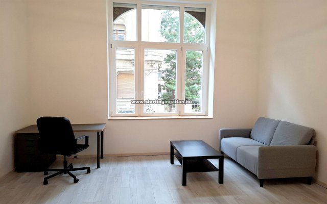 Kiadó téglalakás, albérlet, IX. kerületben, Boráros téren