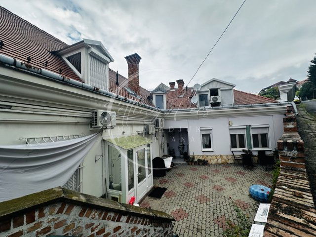 Eladó téglalakás, Pécsett, Hunyadi János utcában 91.9 M Ft