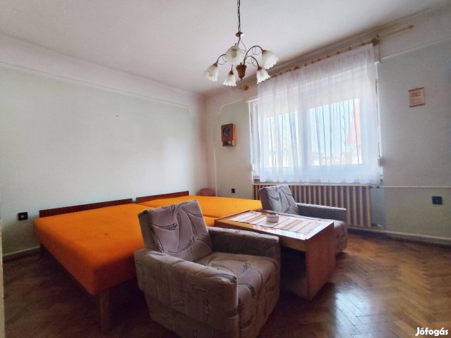 Eladó családi ház, Dombóváron 39 M Ft, 3 szobás