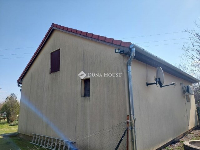 Eladó mezogazdasagi ingatlan, Baján 25 M Ft, 2 szobás