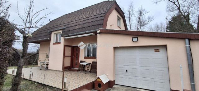 Eladó családi ház, Dunaharasztin 94.9 M Ft, 3 szobás