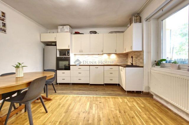 Eladó családi ház, Budakeszin 103 M Ft, 3 szobás