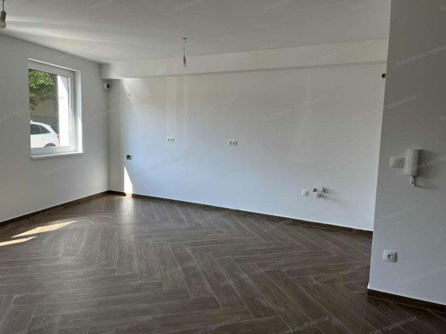 Eladó téglalakás, Siófokon 75.6 M Ft, 2 szobás