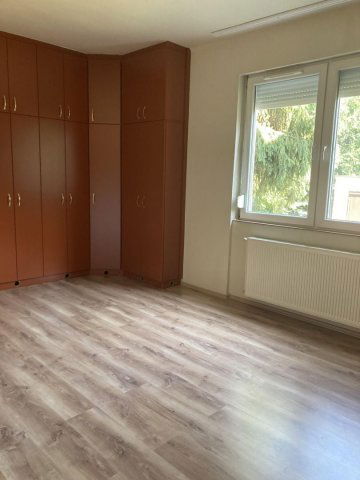 Kiadó téglalakás, albérlet, Debrecenben 260 E Ft / hó, 2 szobás