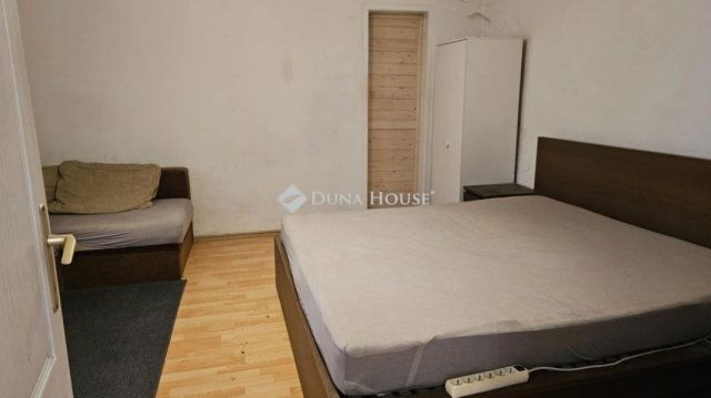 Eladó téglalakás, Budapesten, XXIII. kerületben 34.9 M Ft