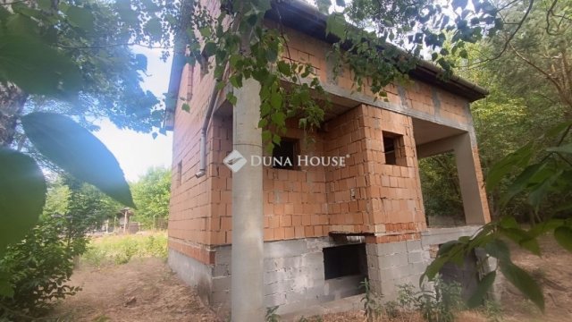 Eladó családi ház, Tápiószentmártonon 14.8 M Ft, 4 szobás