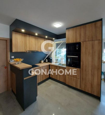 Eladó családi ház, Veszprémben 57.855 M Ft, 1+3 szobás