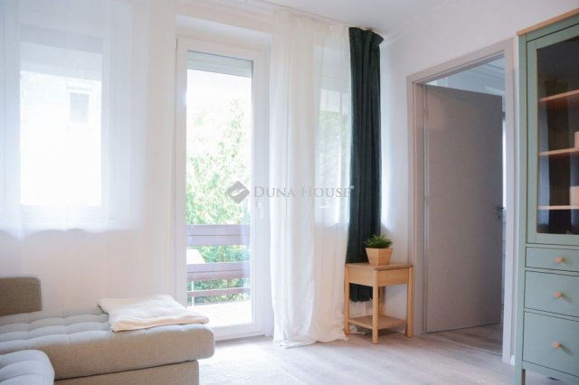 Eladó téglalakás, Budapesten, XI. kerületben, Fehérvári úton