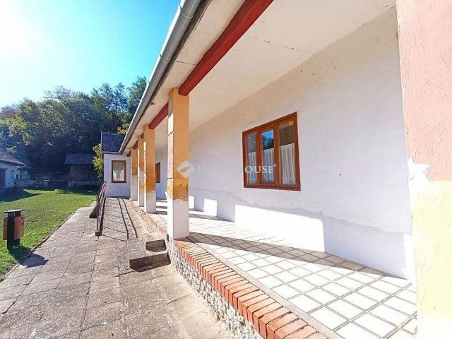 Eladó családi ház, Liptódon 21.5 M Ft, 2 szobás