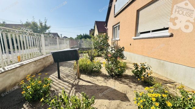 Eladó családi ház, Kecskeméten 79.9 M Ft, 6 szobás