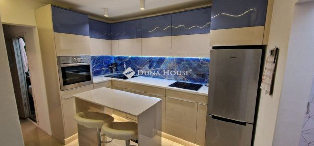 Eladó panellakás, Debrecenben 74.5 M Ft, 2+2 szobás