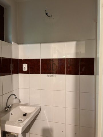 Eladó iroda, Cegléden 24.9 M Ft / költözzbe.hu