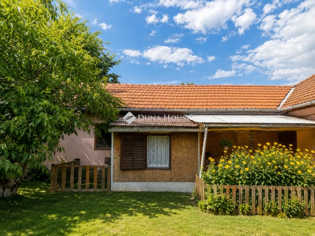 Eladó családi ház, Üllőn 69.9 M Ft, 3 szobás