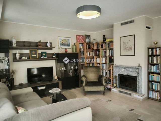 Eladó családi ház, Győrött, Hortenzia utcában 98 M Ft