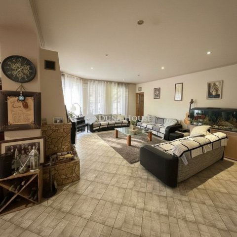 Eladó családi ház, Sárszentmihályon 155 M Ft, 6 szobás