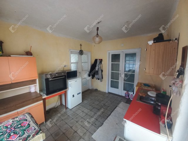 Eladó családi ház, Fonón 11.1 M Ft, 2 szobás